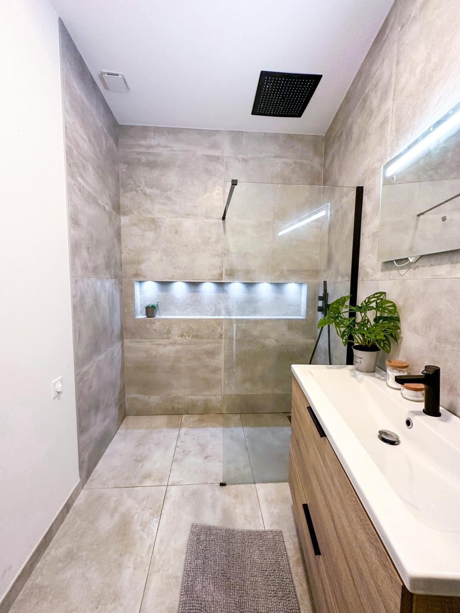 Apartamento Loft Atypique Au Coeur De Montpellier